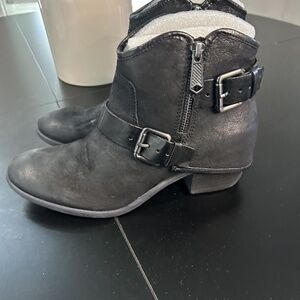 Donald J Pliner Dalis RK Ankle Boot Black Calf Leather Size 8.5 (MSRP $228)